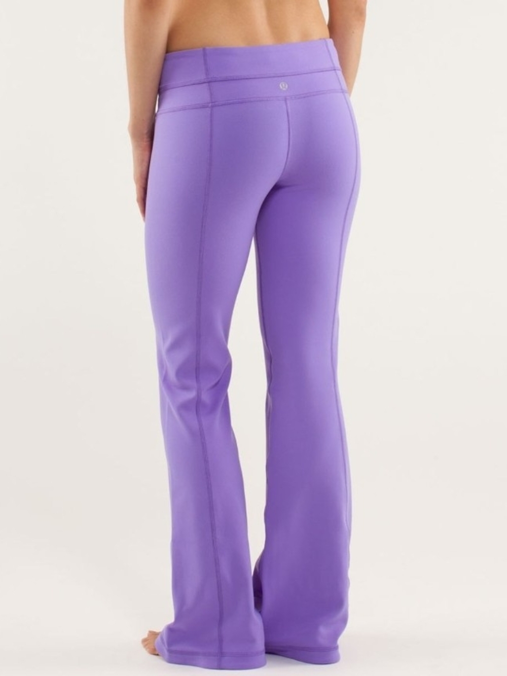 Women’s Flare Lululemon Yoga Pants/reversible - Picture 2 of 9